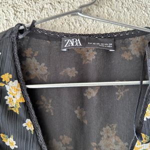 Zara top