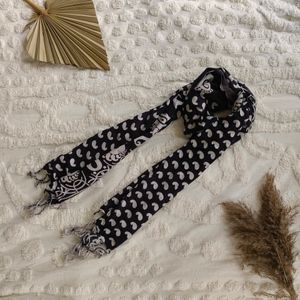 Black & White Rayon Printed Stole