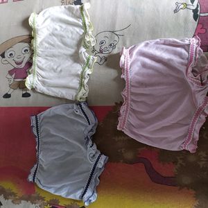 Baby Girls/Boy Cartoon Printed Bloomers