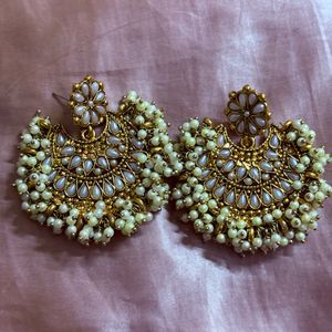 Ethnic earings