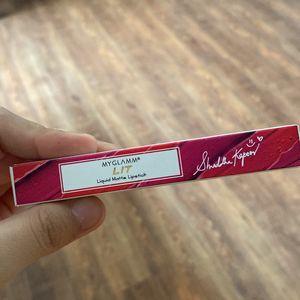 Brand New MYGLAMM Matte Liquid Lipsticks And Nail