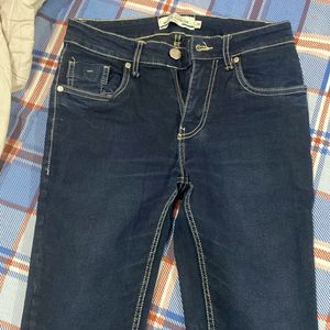 SIZE -28 Strechable Mast & harbour jeans navy blue