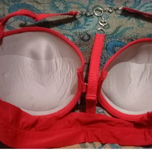 This is a New  Brands Bra 👙👙