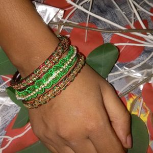 Chudiya Bilkul Nayi Jaise | Beautiful Bangles