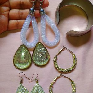 4 EARRINGS & 2 BANGLES JUST = 99/-