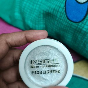 Insight blusher and Highlighter