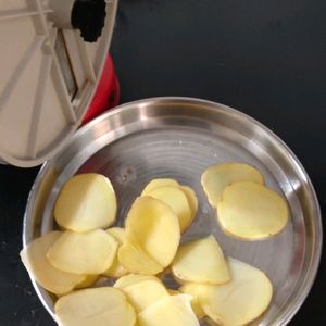 Multi Purpose Wafer Machine With 5 Blades