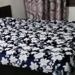 Velvet Double Bed Sheet