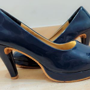 Blue Solid Heels