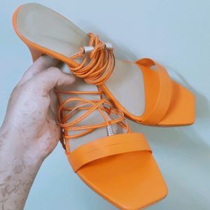 Brand New Beautiful Heels 👠 50%off