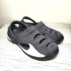 New Men's Fashion Design Comfortable Clog Size-10