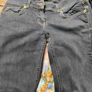 Jeans At Lowest Price