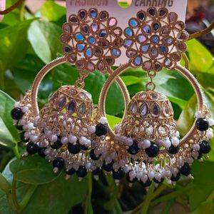 Hoop jhumka