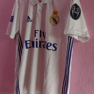 Real Madrid 2016-17 Home Jersey