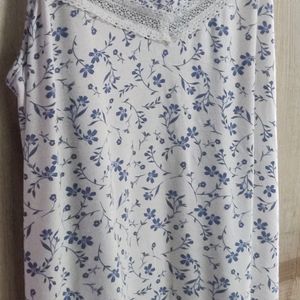 SUNDAY COMBO SALE OF 4 CAMISOLES