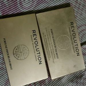 Makeup revolution eyeshadow Palette