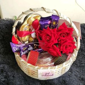 HAMPER FOR HER