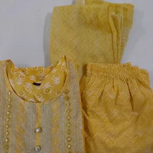 Yellow Printed Kurta Set (Women's)