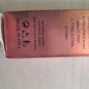 Lakme High Coverage Waterproof Base Foundation