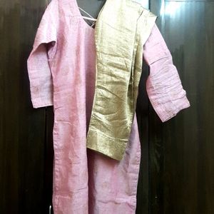 Women Silk Kurti With Pant And Accessories