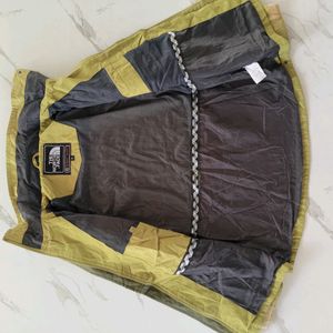 NORTHFACE GORETEX WINDCHEATER JACKET OLIVE