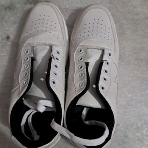 White Men Sneakers