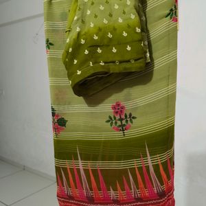 Flower Pots Design Green Saree