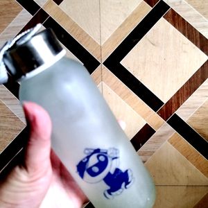 New Vivo Company Glass Bottle