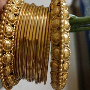 Set Of 14 Bangles Fashion Jewellery