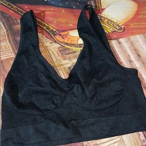 Black Sports Bra