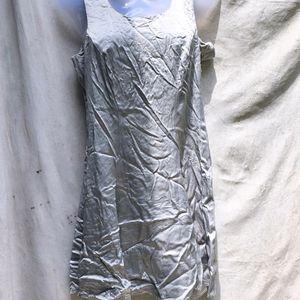 21.15.9 CUTE SILVER SATIN SEXY DRESS