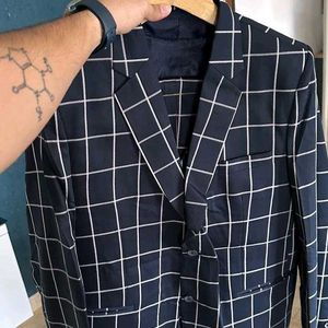 3 piece Men's suit