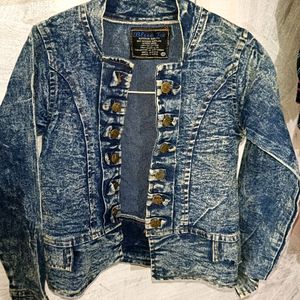 Beautiful Full Sleeves Blue Denim Jacket 🧥🧥🧥🧥