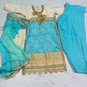 Beautiful Suit Set Salwar Dupatta Kurta