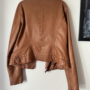 Brown/beige Leather Jacket In Good Condition