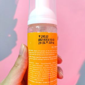 Vitamin C Super Bright Foaming Face Wash