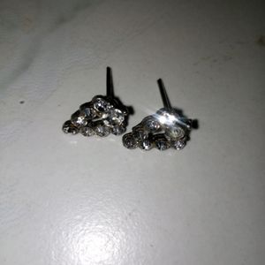 3 Pair Of Tops Earrings