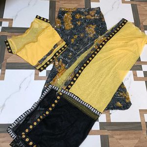 Fishcut Skirt And Blouse Dupatta