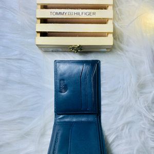 Nova Blue 💙 Tommy Hilfiger Stylish Wallet 😍