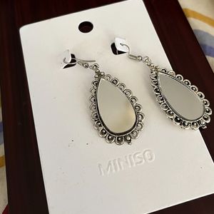 Silver / mirror dangle-drop earrings