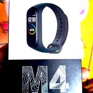 M4 Smart Fitnees Watch !