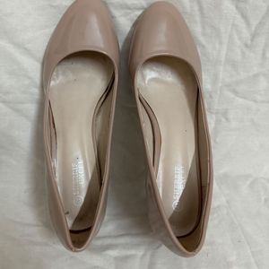 Sherrif Shoes Nude Pump Block Heels