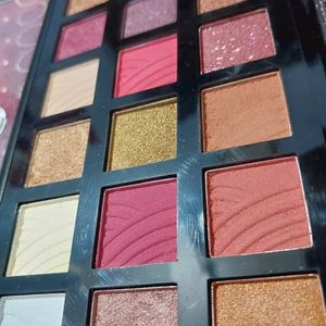 Highly Pigmented Eyeshadow Pallate