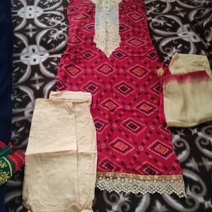 Selling This Complete Suite Set- Jaipuri Design