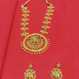 Kushal's- Gold plated Antique Necklace With Earri