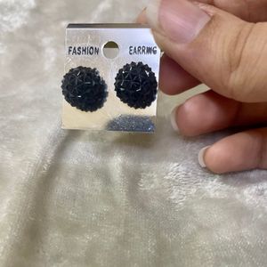 Combo Earings Black & White