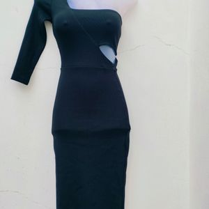 ZARA One Shoulder Black Dress 🖤