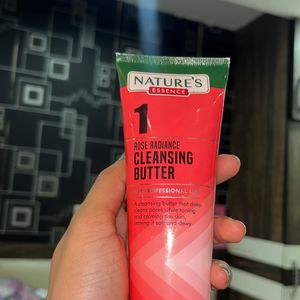 Natures Rose Radiance Cleaning Facewash