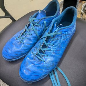 Nivia Turf Football Shoes + Free Adidas Socks