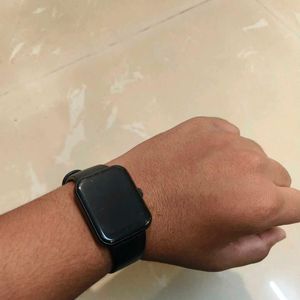 NOISE PULSE GO BUZZ SMART WATCH